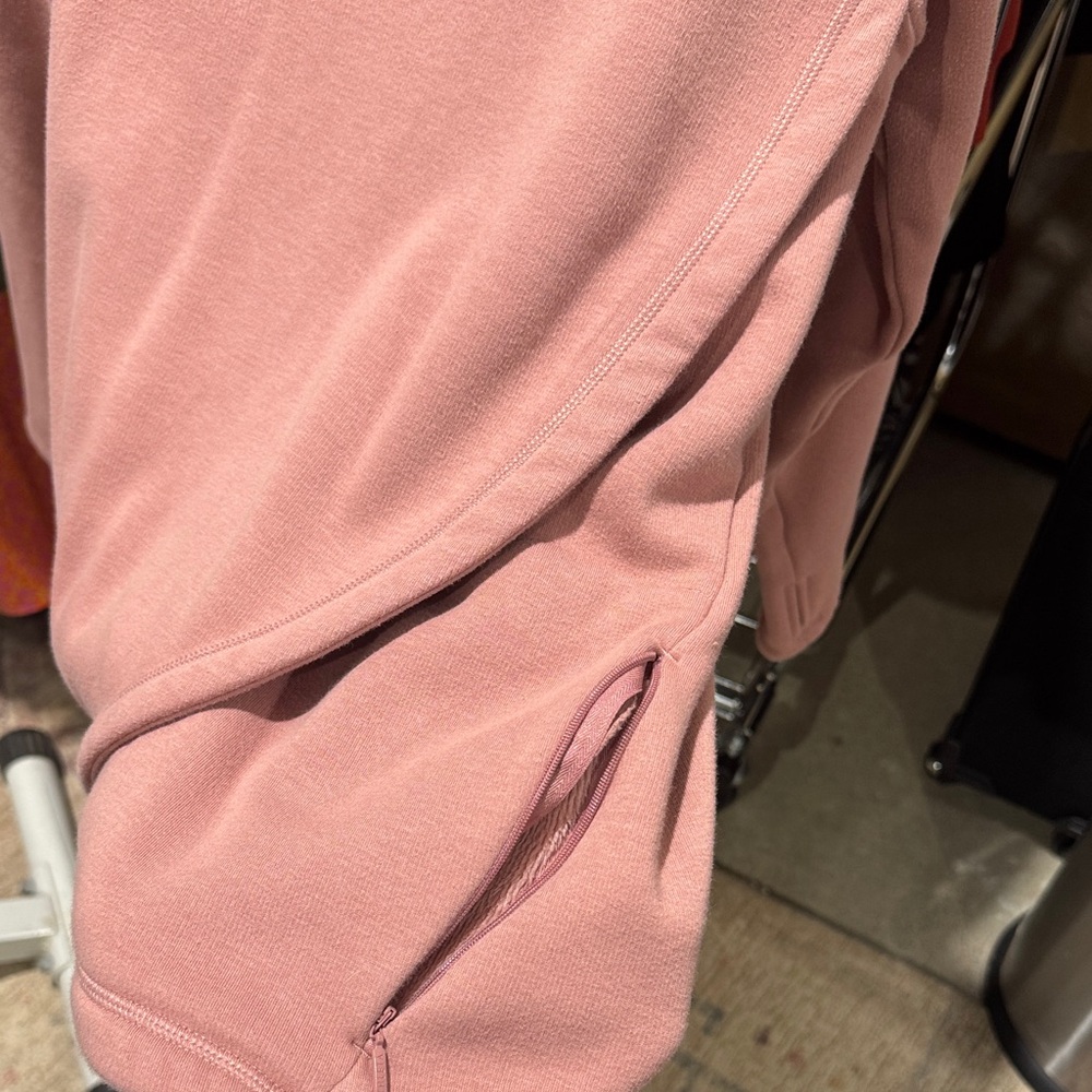 Athleta Soft Pink Fleece pullover XL - Picture 4 of 6
